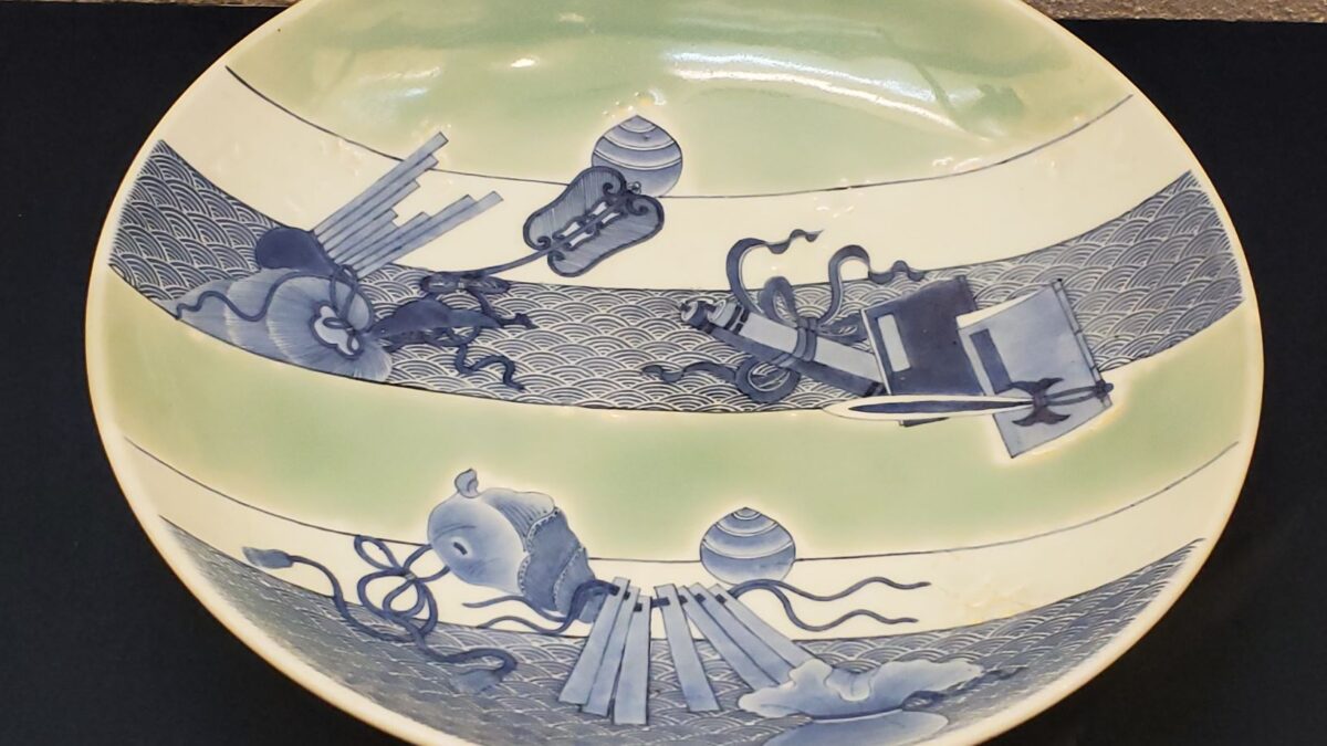 Редкая японская керамика: селадоновая глазурь из княжеских гончарен Набэсима